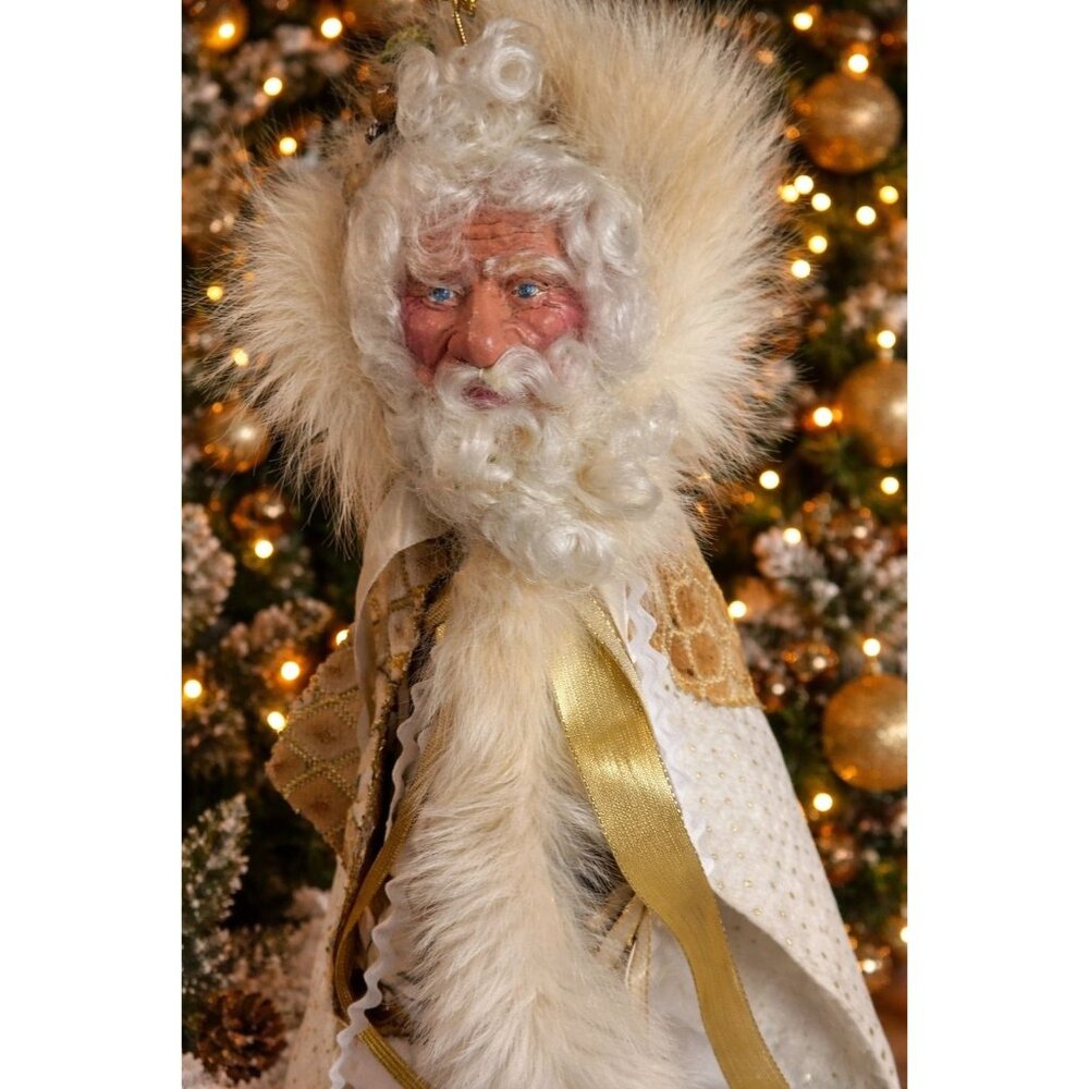 Maureen Kriegh St. Simons Santas Folk Art Santa Ornament Paper Mache Face 2002 9